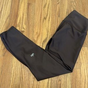 Alo Airlift 7/8 espresso brown leggings, size S
